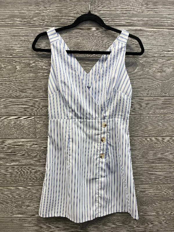 Dress Casual Short By Shein In Striped Pattern, Size: Xs